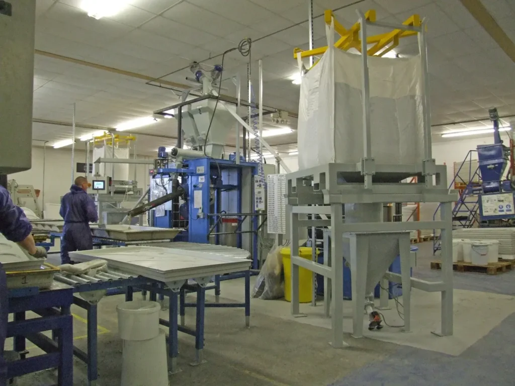 Bulk bag unloader