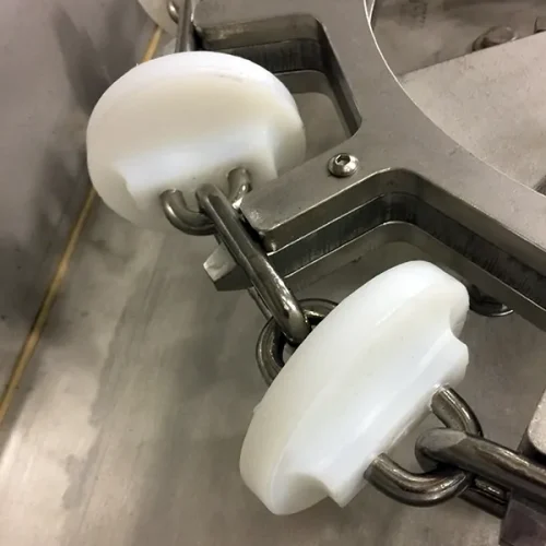 Chainflow-Drag-Chain-Conveyor-Chaîne-dans-Pignon-Gros Plan-2-6x6
